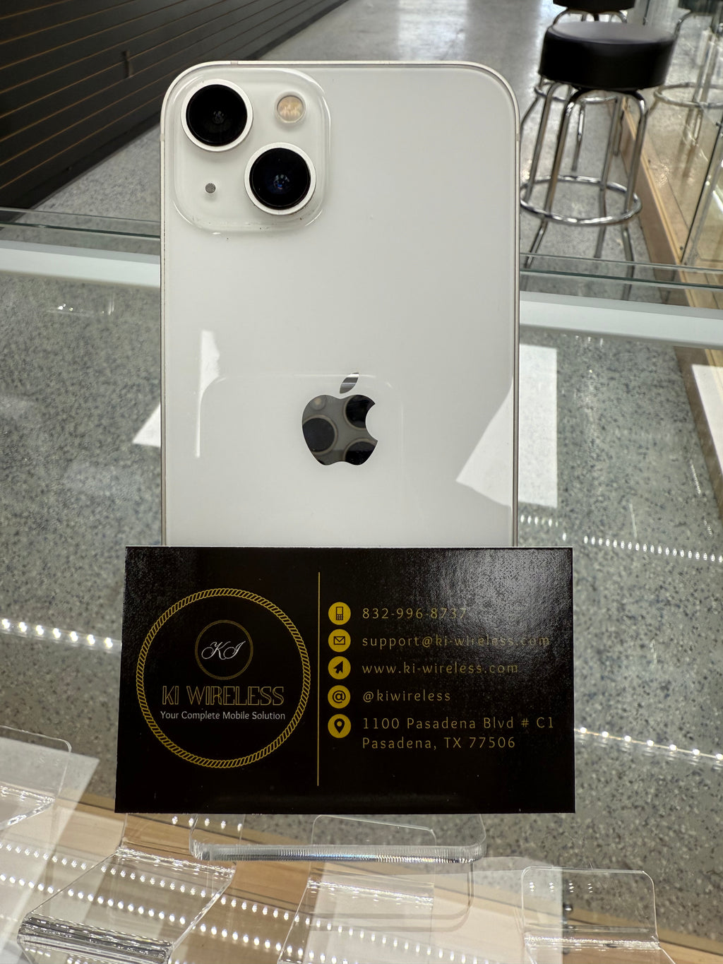 Apple iPhone 13 – 128GB – White – Unlocked | Clean IMEI | Excellent Condition
