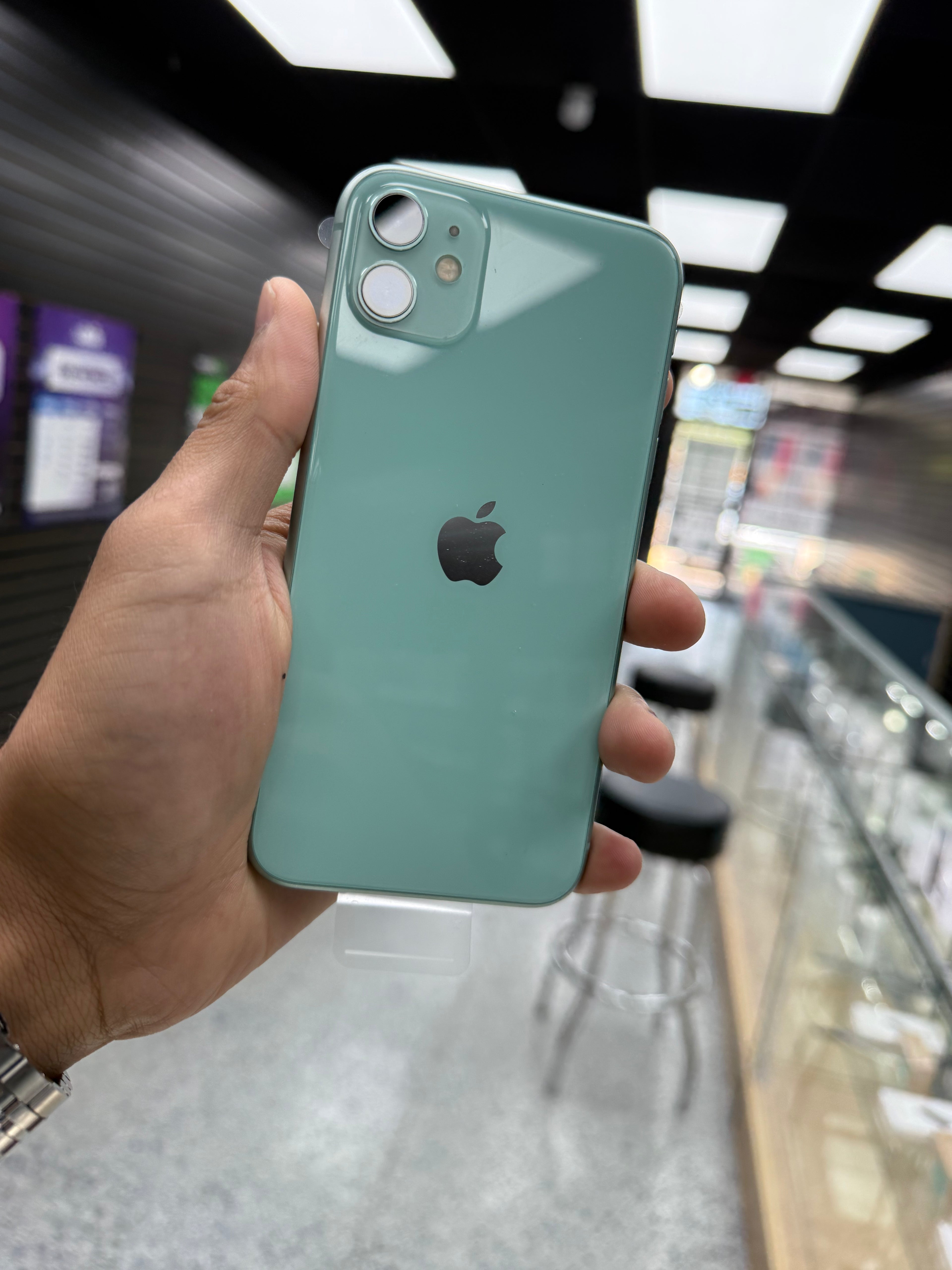 Apple iPhone 11 – 64GB – Green – Unlocked | Clean IMEI | Excellent Condition
