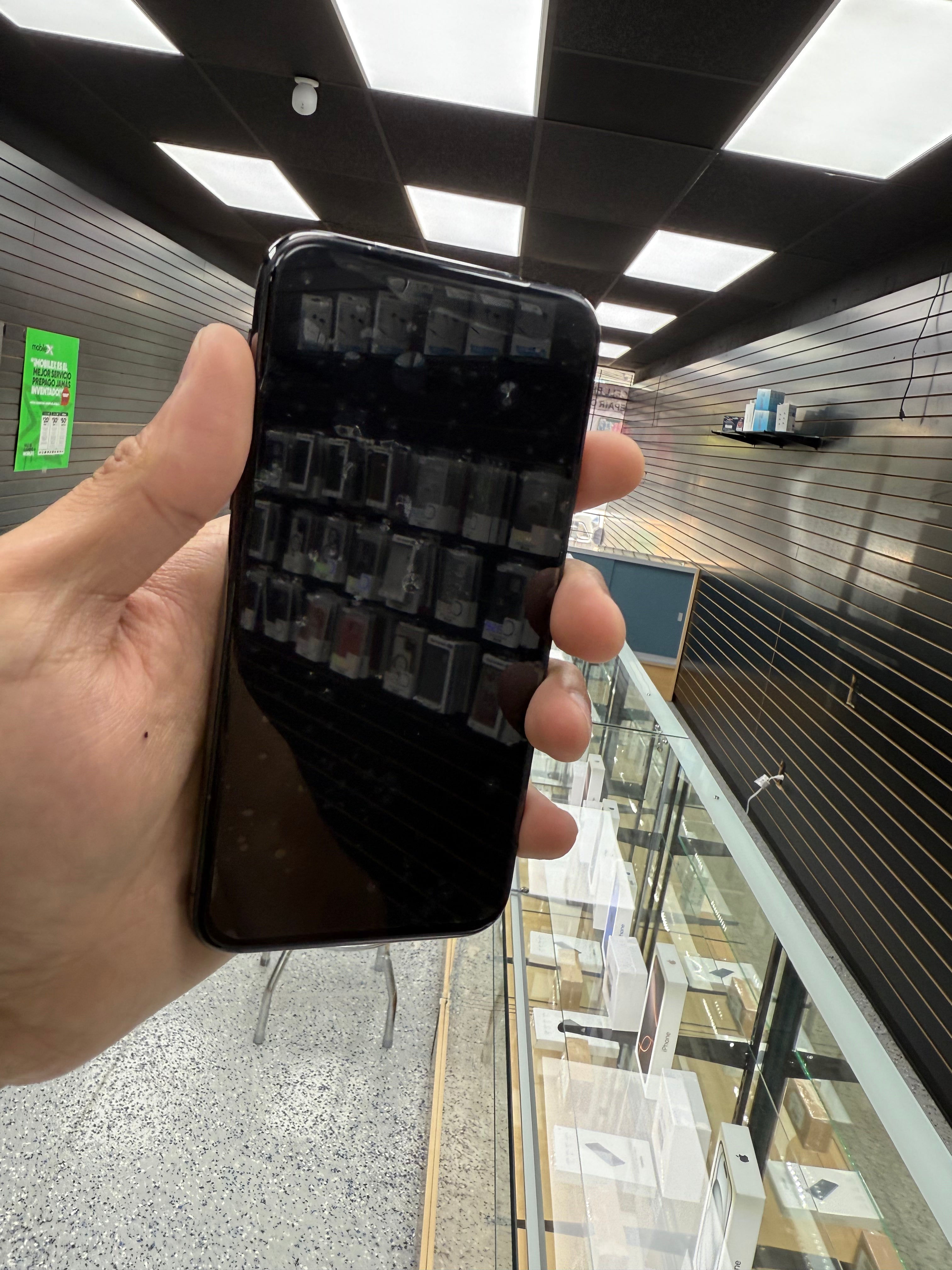 Apple iPhone XS – 64GB – Space Gray – Unlocked | Clean IMEI | Excellent Condition